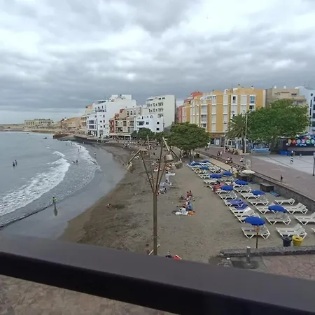 Views Of El Medano Beach, Two Exterior photo